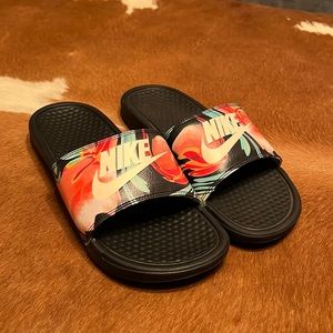 Nike slides